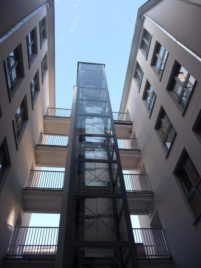 Luxe Living Boutique Pilsudskiego 11 Lägenhet Krasków Exteriör bild