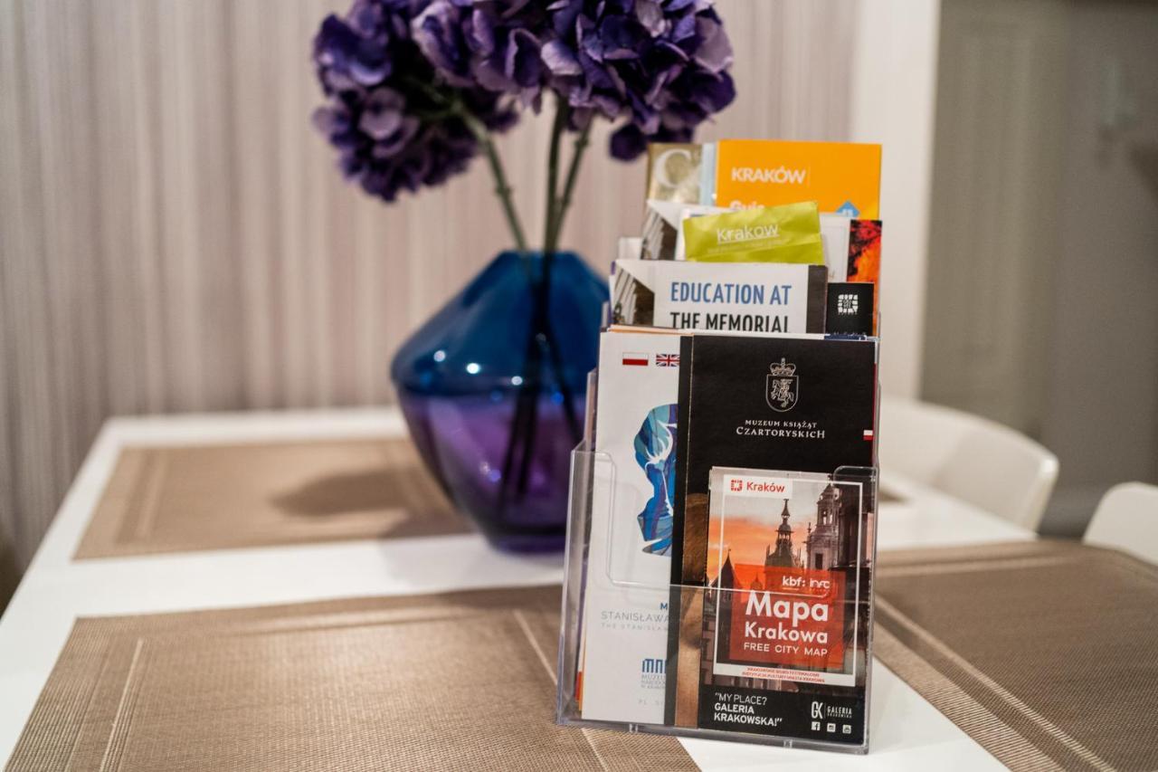 Luxe Living Boutique Pilsudskiego 11 Lägenhet Krasków Exteriör bild